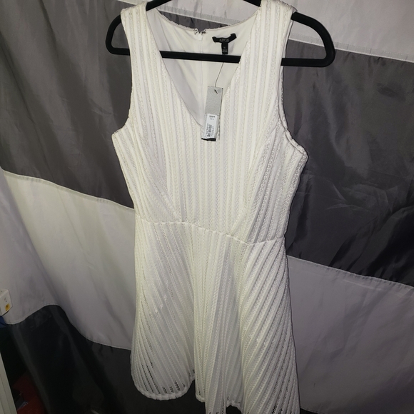 Apt.9 White Sleeveless Dress - Picture 4 of 4